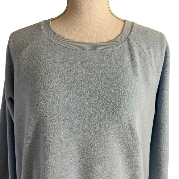 Lands End Light Blue Fleece Pullover Size Medium Crewneck Long Sleeves Comfort - Picture 4 of 5